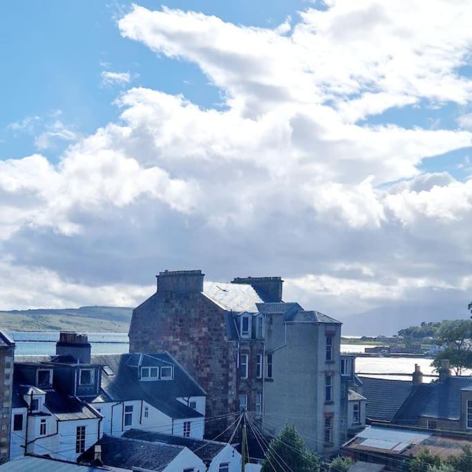 Cumbrae Loft Apartment Millport Exterior foto