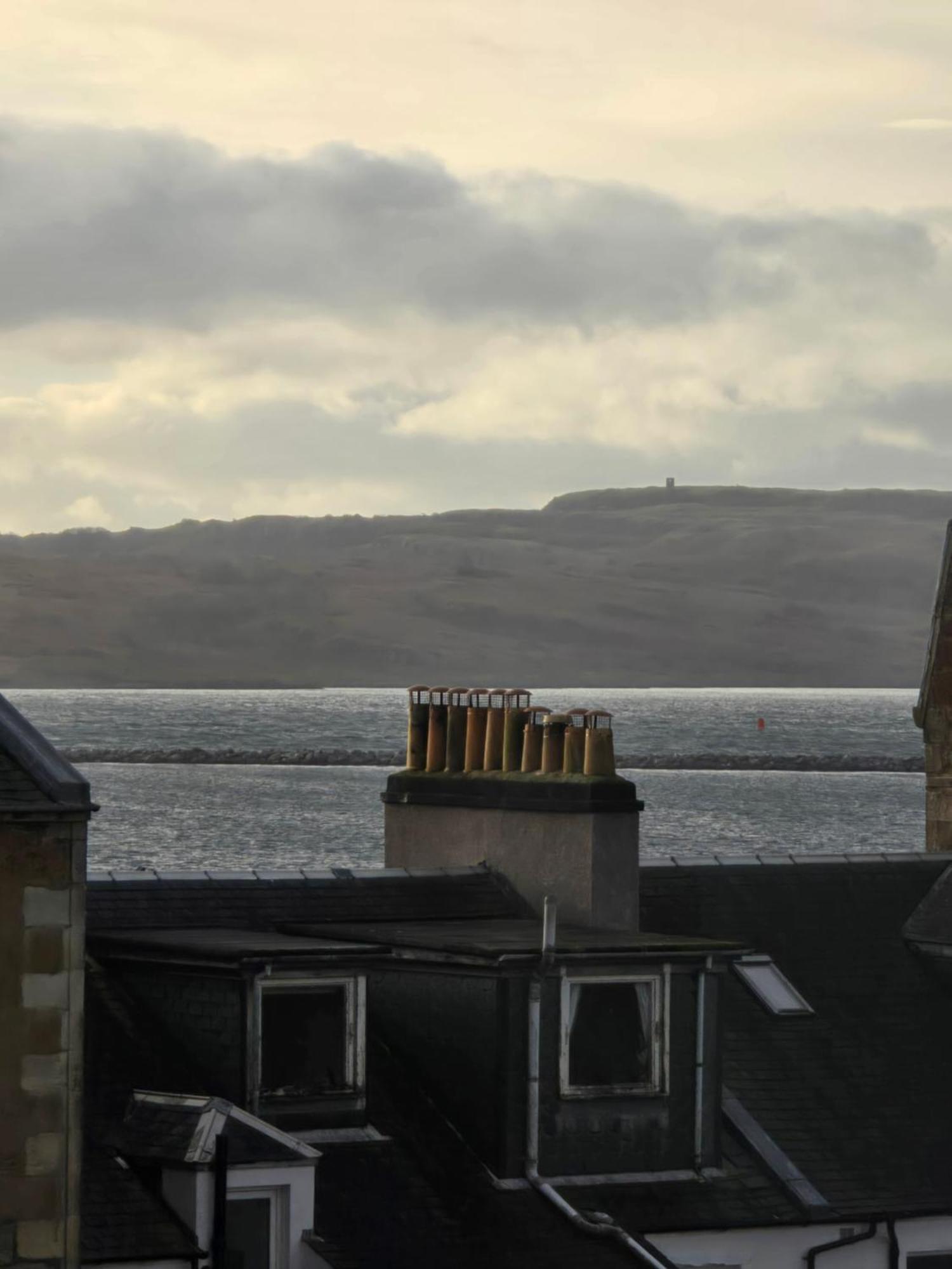 Cumbrae Loft Apartment Millport Exterior foto